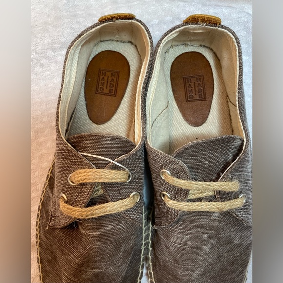 HAND MADE Stitched Detail Espadrilles - Picture 3 of 11